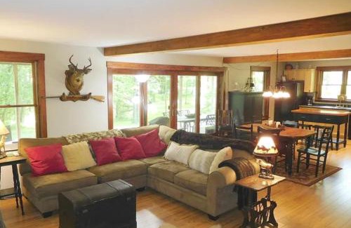 Gardiner House | Turtle Cove