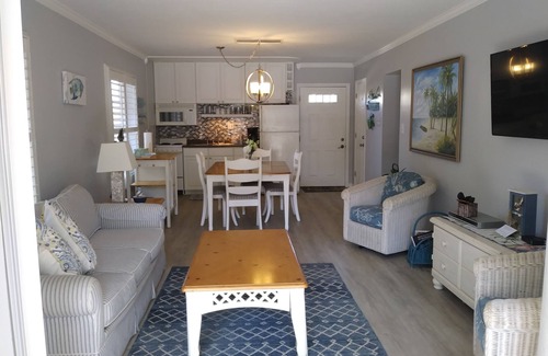 Longboat Key Condo | Turtle Crawl Inn