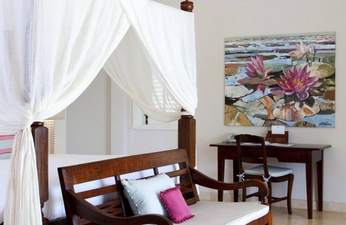 Long Island House | Turtle Reef - Beach Front