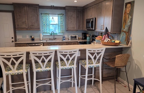 Toilla Segunda House | Turtles Nest, updated Family beach cottage only 1 block from the Gulf of Mexico.
