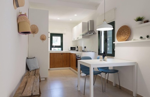 Castel Di Tusa House | Tusa Bay. Enjoy the sun and sea at 1BR House a few Steps Away From the Beach