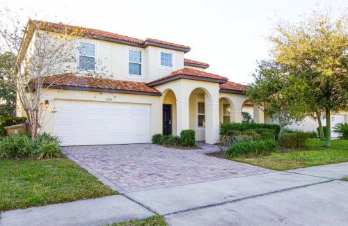 West Kissimmee Villa | Tuscany at Westside Luxury 5 Bed, 4 Bath Villa near Disney