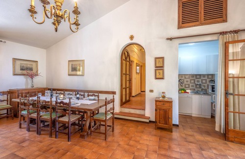 Loro Ciuffenna Villa | Tuscany Villas With Private Pool e Tennis, Loro Ciuffenna, Italy