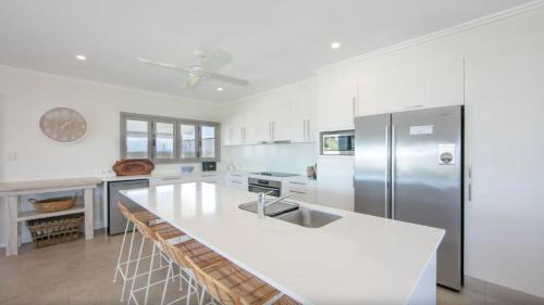 Yamba House | Tusk - Effortless Entertaining