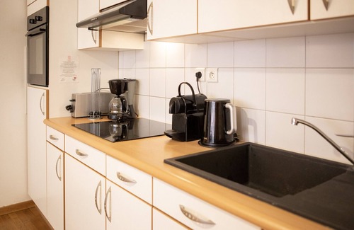 Old Town Apartment | Tussaud spa 75m2 city center up to 4