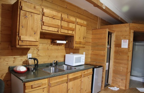Cohoe Cabin | Tustumena Lodge in Kasilof, AK n11 cabins available