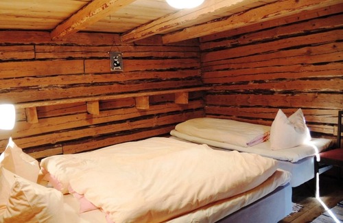 Ristiina House | Tuukkalan tila B & B