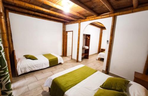 Puerto Lopez Hostel | Tuzco Lodge