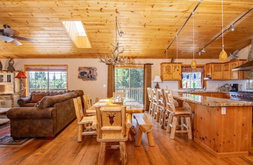 Twain Harte House | Twain Harte Rustic Cabin Rental