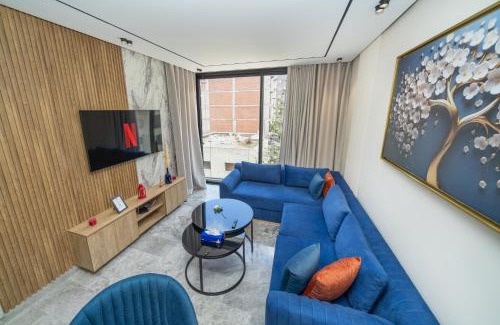Casablanca Apartment | Twenty Four Inn 303