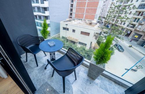 Casablanca Apartment | Twenty Four Inn 303