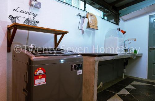 Cheras House | Twenty Seven HomeStay