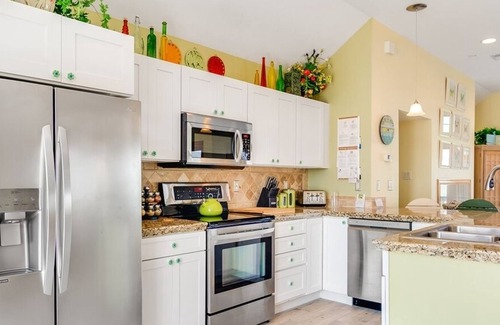 Buck Island House | Twice The Fun I, 5-min walk to Corolla beach, restaurants, & shopping.