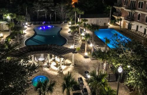 Seacrest Beach Apartment | Twickenham Condo