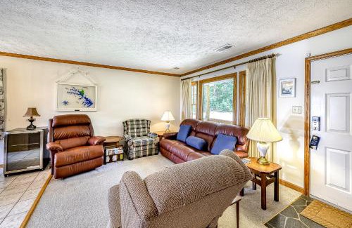 Livingston House | Twilight Cove