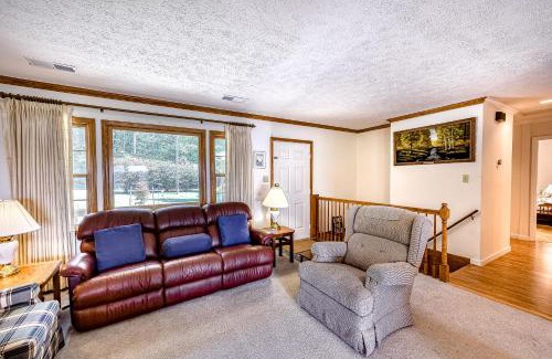 Livingston House | Twilight Cove