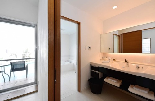 Kadena-cho Hotel | twin bedroom/Nakagami-gun Okinawa
