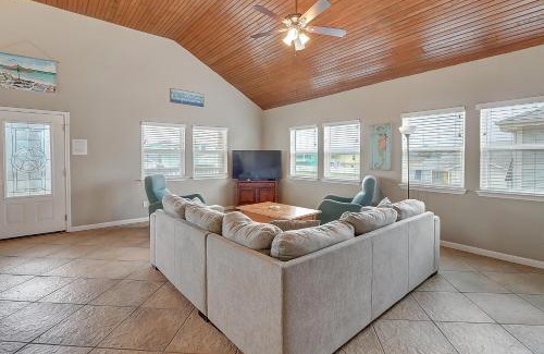 Safe Harbor House | Twin Dolphin Cove