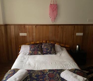 Rumtek House | Twin garden Homestay