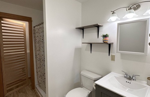 Salmon Creek Apartment | Twin Lakes Studio apartment