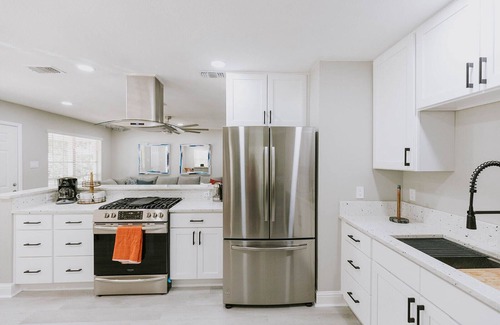Ocean Springs House | Twin Oaks - close to beach & downtown Ocean Springs!