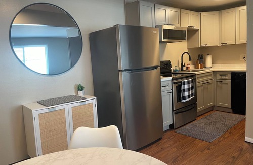 Syracuse Apartment | Twin Oaks Extended Stay Two Bedroom - 2813 Apt 5