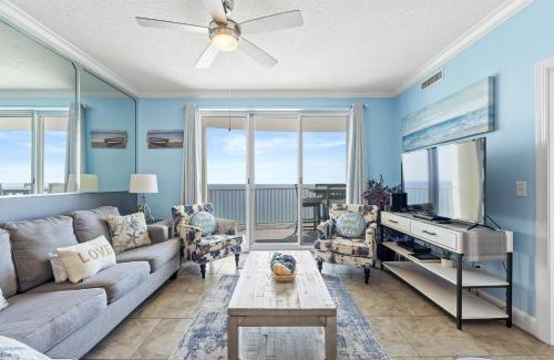 Long Beach Apartment | Twin Palms Beach Resort by Panhandle Getaways