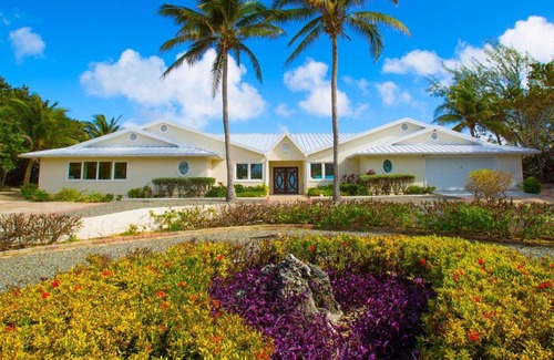 North Side House | Twin Palms by Grand Cayman Villas & Condos