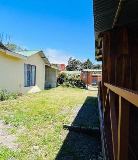 Valle Bonito Bed & Breakfast | Twin Palms house