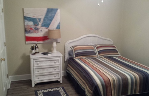 Long Beach Condo | Twin Palms--Luxurious, Beachfront Condo--Exlarge Balcony