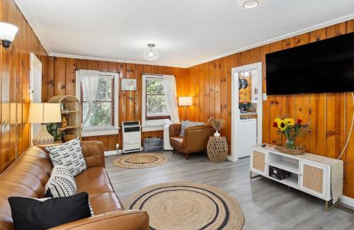 Twin Peaks House | Twin Peaks Vacation Rental with Hot Tub!