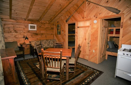 Warrensburg Cabin | Twin Pines Cabin @ Daggett Lake