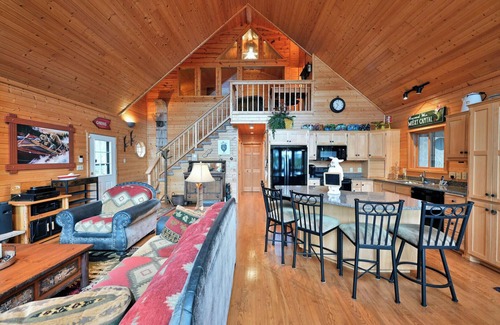 Stone Lake Cabin | Twin Pines
