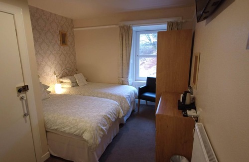 Crianlarich Bed & Breakfast | Twin Room at Inverardran House