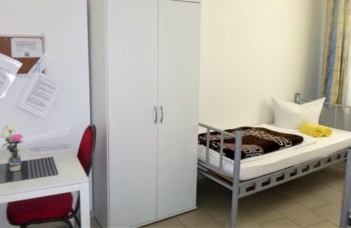Mitte Apartment | Twin room-Classic-Shared Bathroom-Zi 17