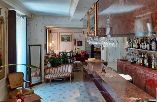 Thiers House | Twin room