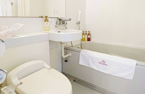 Asato Hotel | Twin Room Smoking 20m2 110cm bed width x 2 | /Naha Okinawa