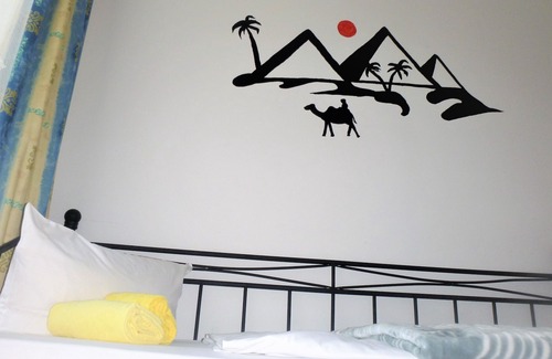 Mitte Apartment | Twin room-Standard-Shared Bathroom-Zi 11-14