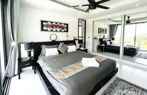 Patong Resort | Twin Sands Resort Penthouse