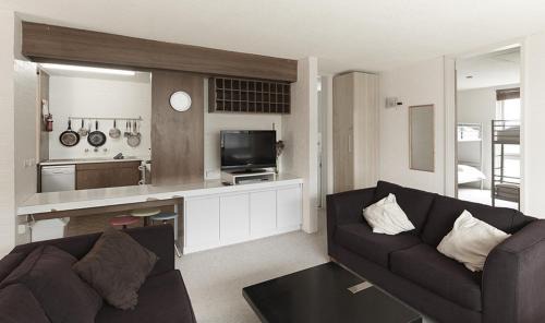 Mount Buller Apartment | Twin Towers 603b AMS Mt Buller