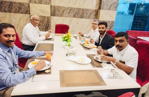 Greater Noida Bed & Breakfast | Twin Towers