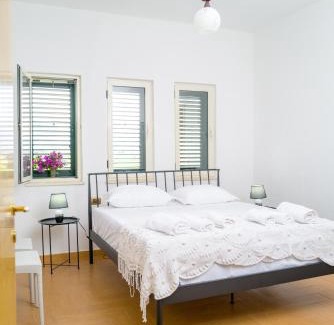Tragjas Apartment | Twin Villa