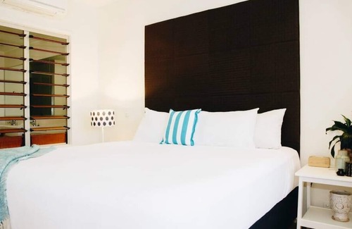 Twin Waters Apartment | Twin Waters Resort Apartment 3 Brm by the beach