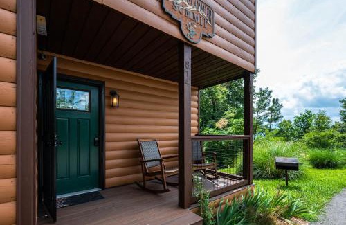 Gatlinburg House | Twinflower Summit - Incredible views, pet friendly!