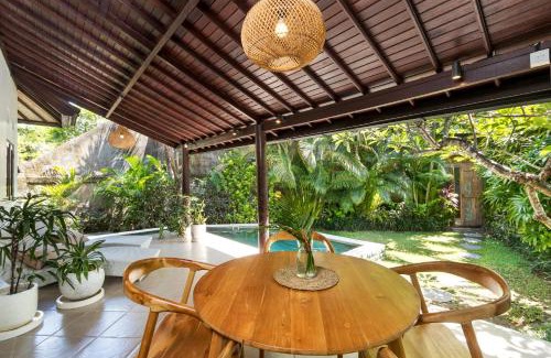 Sunset Road Villa | Twist and Shout Villa