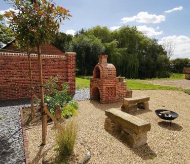 Frampton House | Twitter Barn
