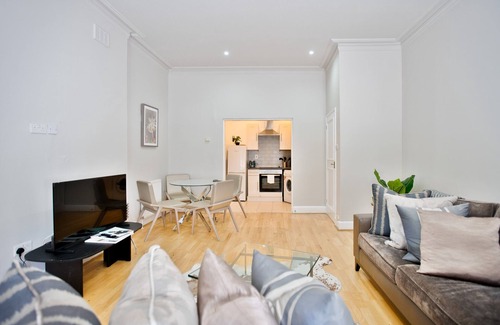 Primrose Hill Apartment | Two Bed on Primrose Hill