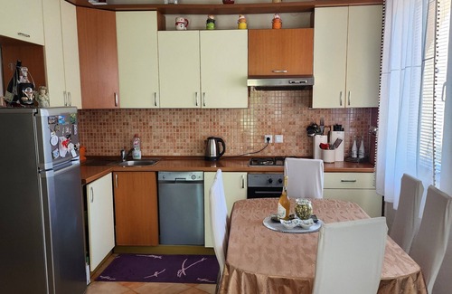 Kastel Stari Apartment | Two bedroom apartment with terrace and sea view Kaštel Stari, Kaštela (A-24406-a)