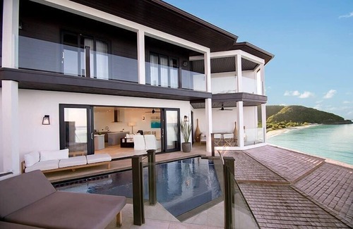Fryes Beach Villa | Two bedroom apartment with magnificent view over the ocean