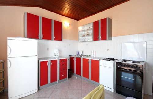 Seget Vranjica Apartment | Two bedroom apartment near beach Seget Vranjica, Trogir (A-1051-d)